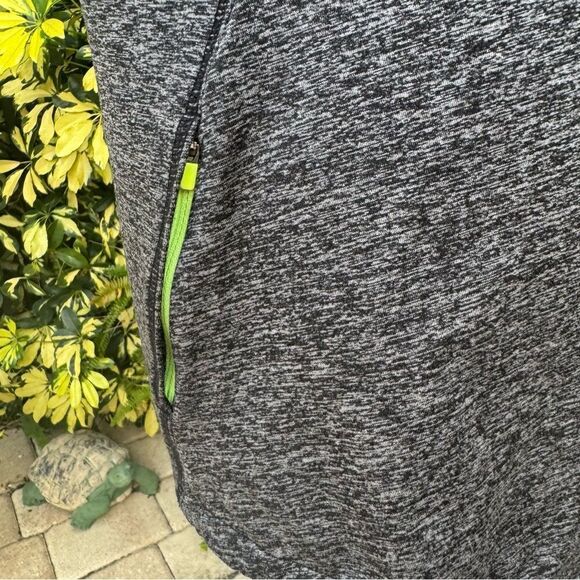 Sweaty Betty Active Vest - Picture 5 of 10